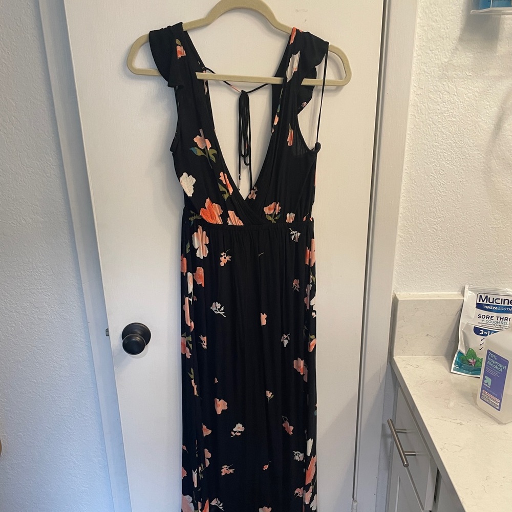 Billabong Floral Black Maxi Dress Size L